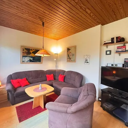 Holiday home 66 *